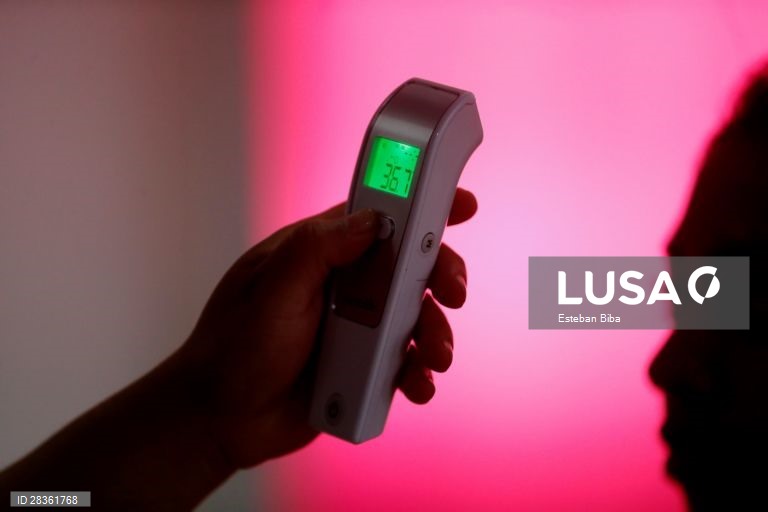 Covid-19: Confirmadas oito mortes em Espanha e 430 infetados