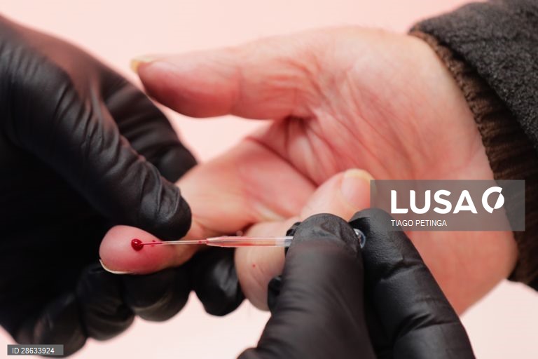 Covid-19: Portugal com 714 mortos e mais de 20.000 infetados