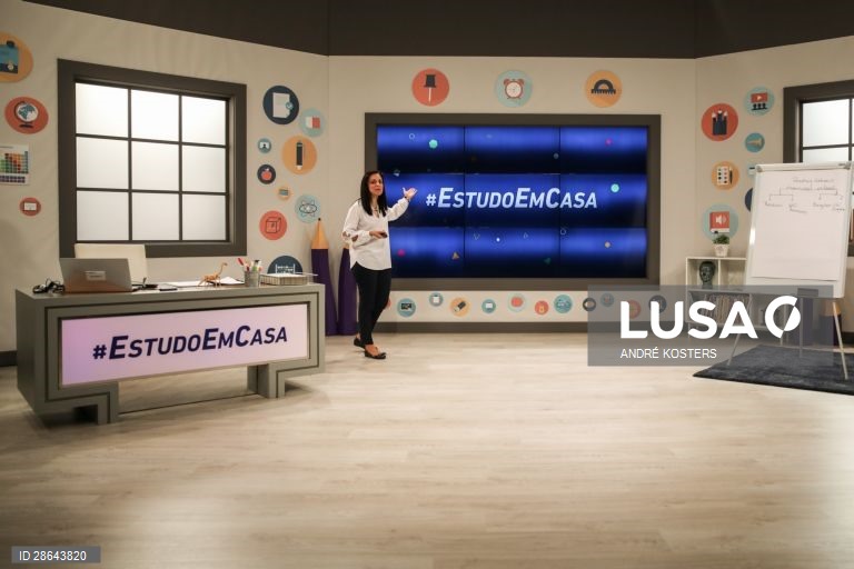 Covid-19: Aulas na televisão regressam hoje para 850 mil alunos