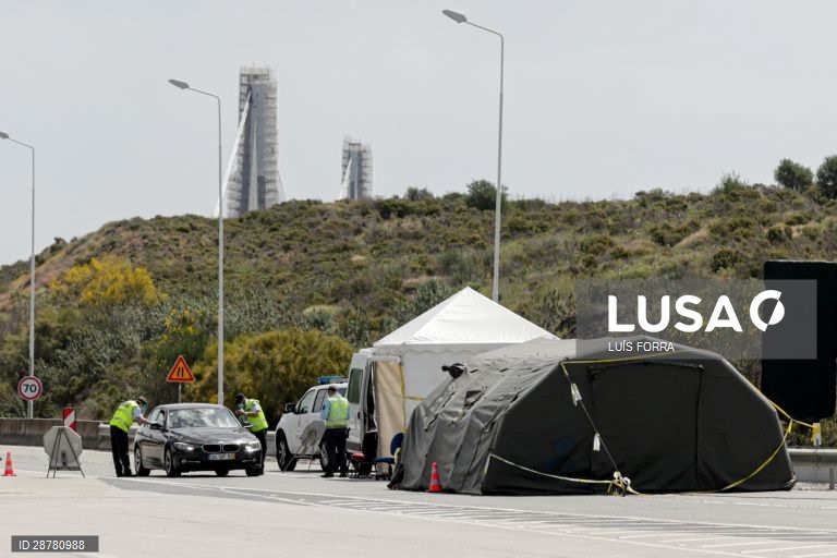 Covid-19: Mil pessoas impedidas de entrar em Espanha pelo Algarve desde fecho de fronteiras