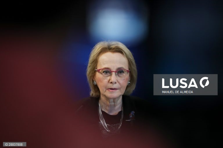 Covid-19: É melhor estarmos preparados para que vírus se torne habitual - Graça Freitas