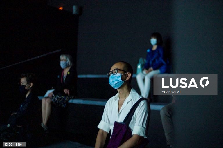 Covid-19: França regista mais 18 mortes nas últimas 24 horas