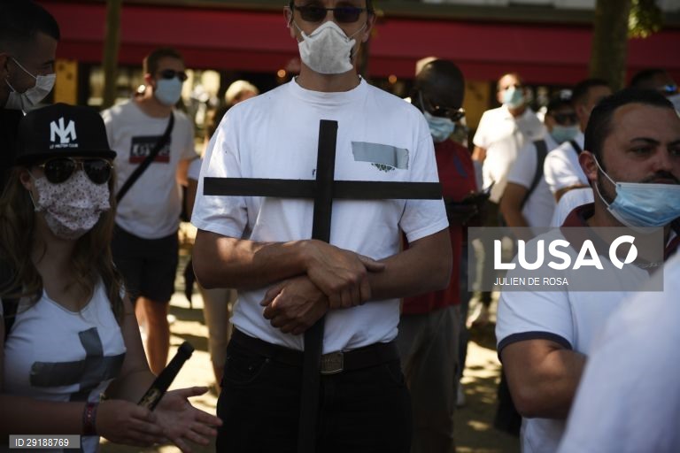 Covid-19: França regista 40 mortes devido ao vírus nas últimas 24 horas