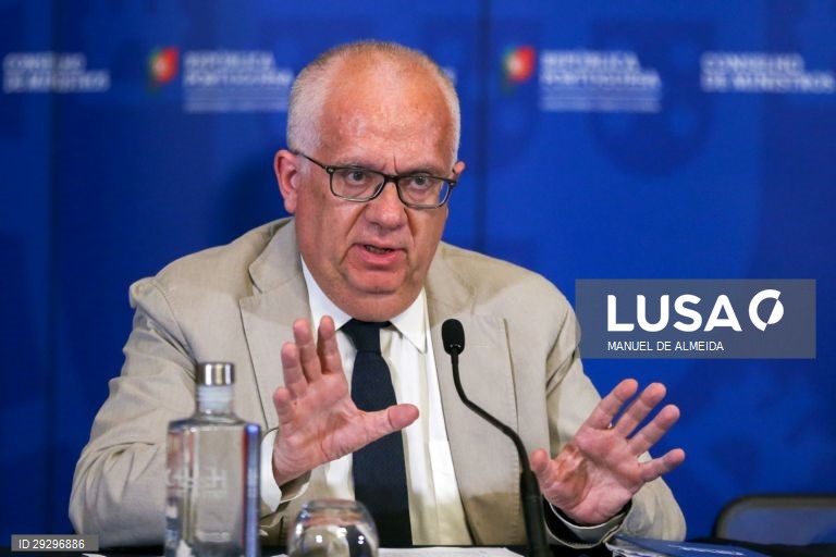 Incendios Ministro Eduardo Cabrita Manifesta Profunda Conternacao Pela Morte De
