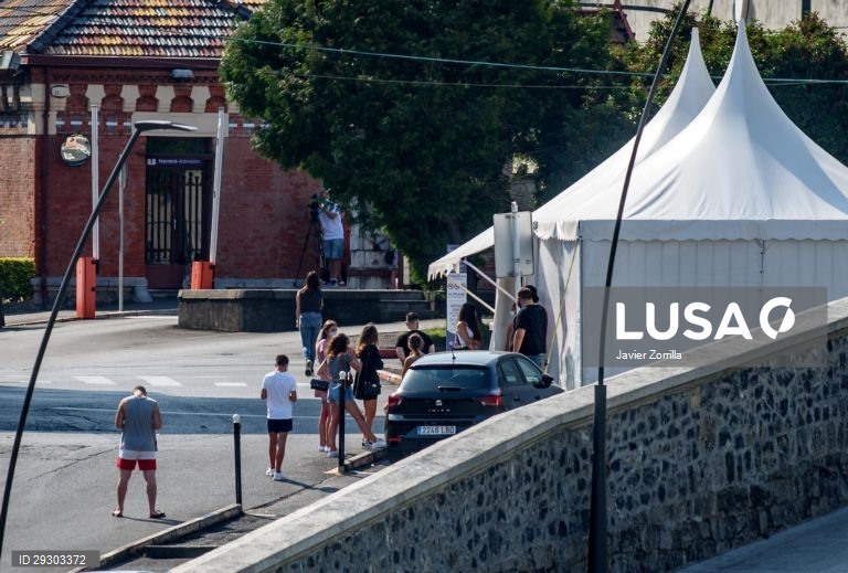 Covid-19: Espanha soma mais de 2.200 novos casos em 24 horas