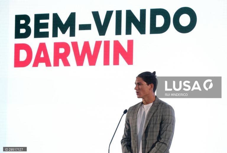 Darwin Núñez diz que é “um orgulho” ser o jogador mais caro do futebol português