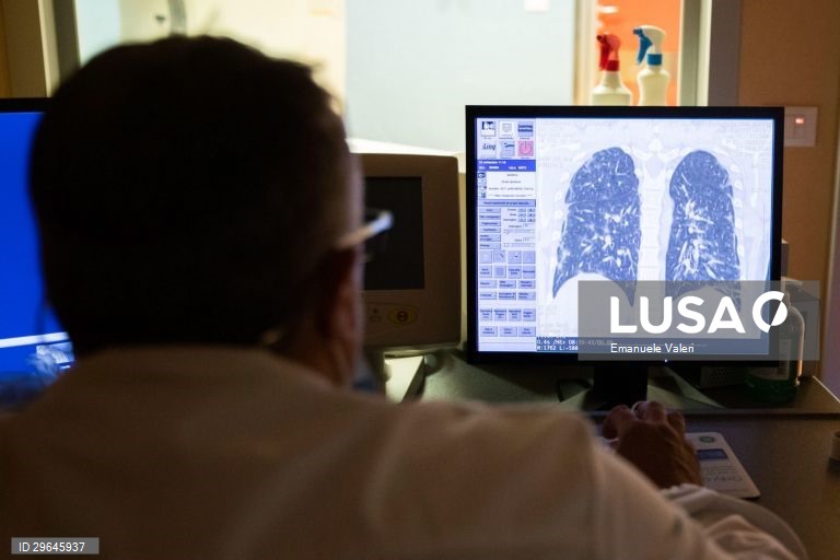 Associação critica falta de vontade política no rastreio do cancro do pulmão