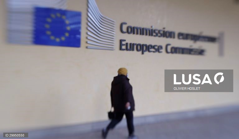 EUA garantiram que vão respeitar acordo comercial - Comissão Europeia