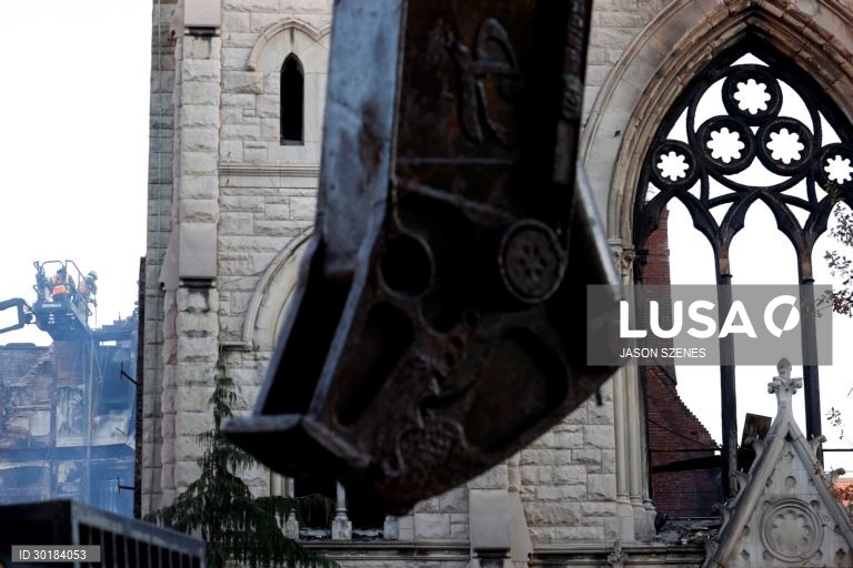 Middle Collegiate Church burns down