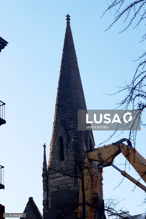 Middle Collegiate Church burns down