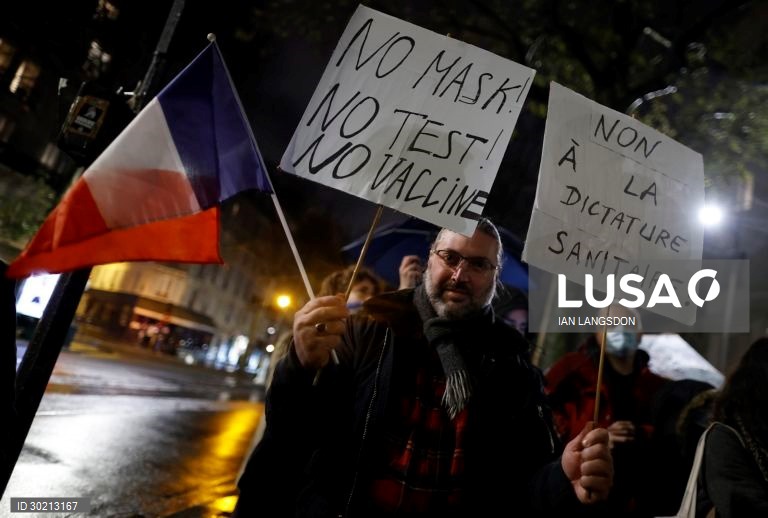 Covid-19: França regista 314 mortos nas últimas 24 horas