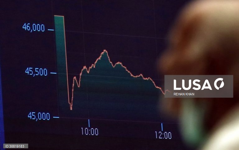 Juros da dívida de Portugal sobem a dois anos e descem a cinco e a 10 anos