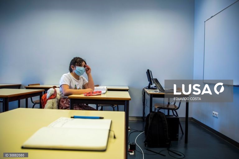Um em cada três países sem medidas para retomar ritmo da educação pré-covid-19