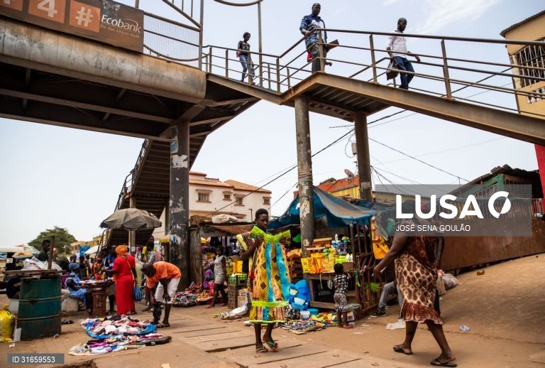 Ministro da Administração Territorial da Guiné-Bissau quer vendedores fora dos passeios até terça-feira