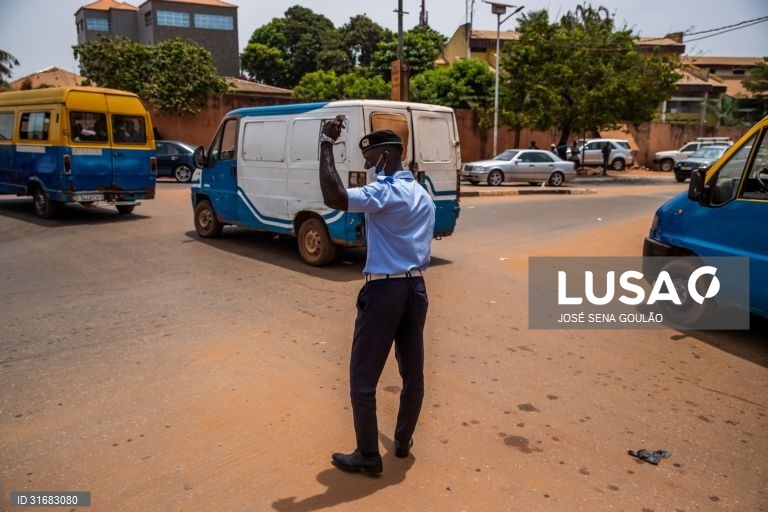 Polícia guineense invade instalações da rádio privada Galáxia de Pindjiguiti