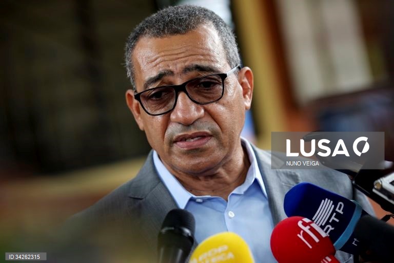 PR são-tomense apresentou candidatura às eleições de julho ao Tribunal Constitucional