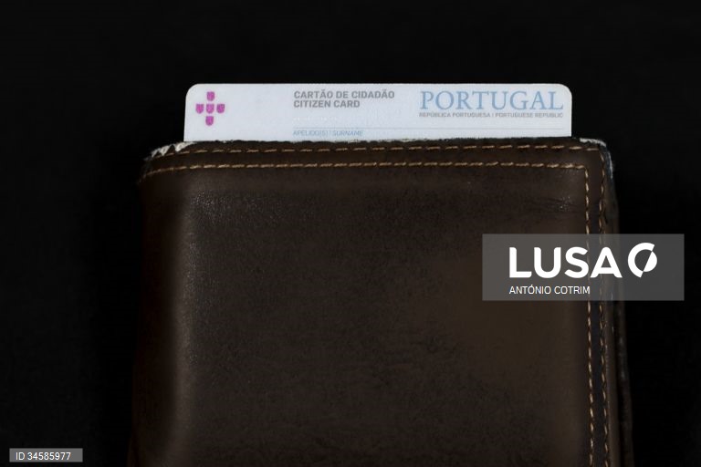 Emigrantes portugueses satisfeitos com proposta de nova lei da nacionalidade