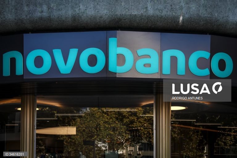 Fitch avalia melhoria da notação de dívida do Novo Banco após compra pelo BPCE