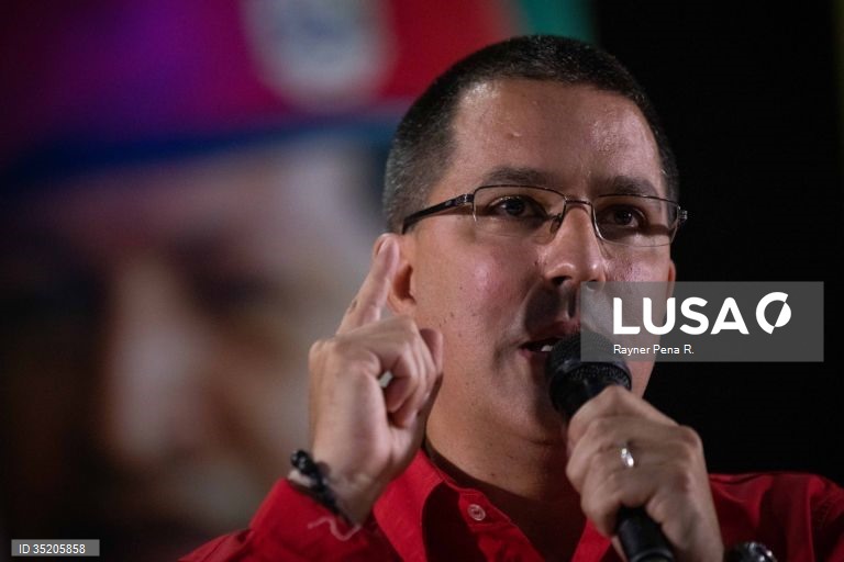 Amnistia continua em vigor e beneficiou nove mil pessoas na Venezuela - deputado