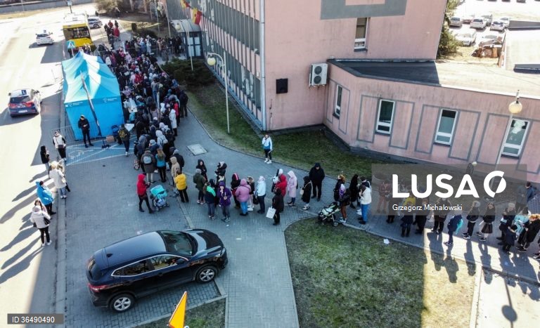 Ucrânia: Número de refugiados ultrapassa os 3,5 milhões