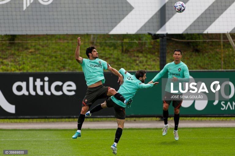 Mundial2026: Gonçalo Guedes regressa mais experiente e com objetivo de convencer Martínez