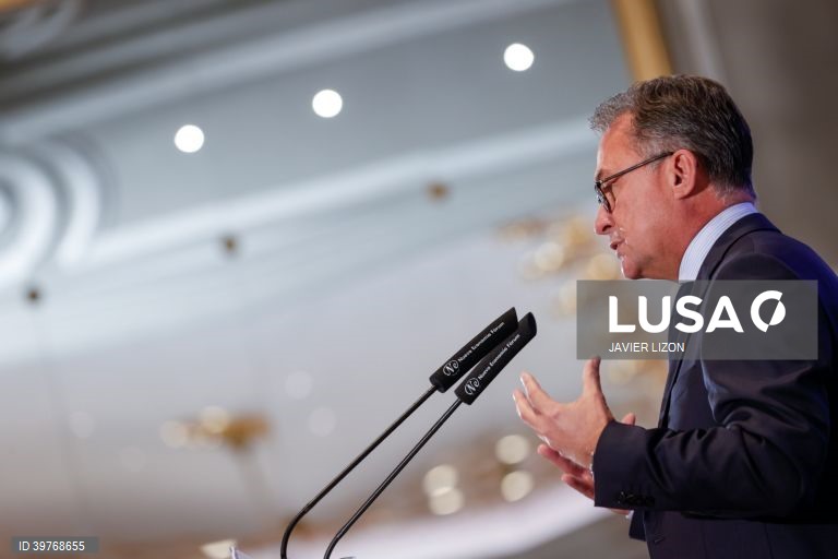 Bundesbank alerta para risco de choque petrolífero devido a conflito entre Israel e Irão
