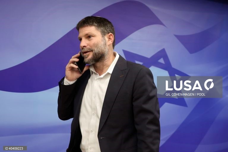Ministro israelita manda demolir aldeia icónica na Cisjordânia