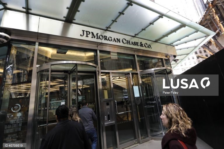 Lucros do JP Morgan descem 6,1% no 1º trimestre para 25,3 mil ME