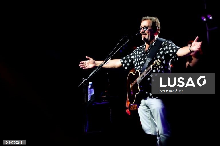 Elvas junta Monda, Rui Veloso, Vitorino e cante alentejano nas comemorações do 25 de Abril