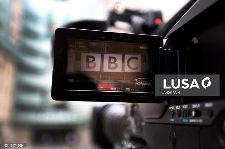 BBC propõe plano para combater desconfiança na informação e nas instituições