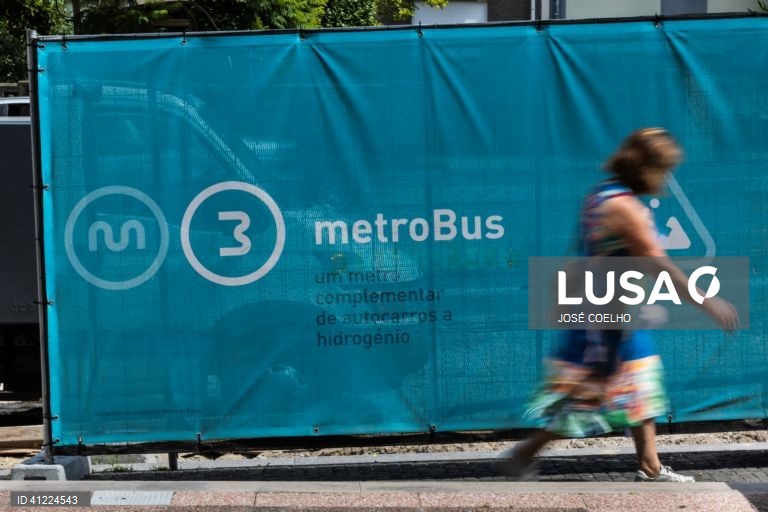 Metro do Porto suspende temporarimente obra da segunda fase do metrobus
