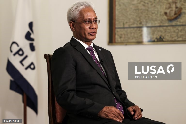 Secretário-executivo da CPLP diz que deixa organização mais forte e organizada