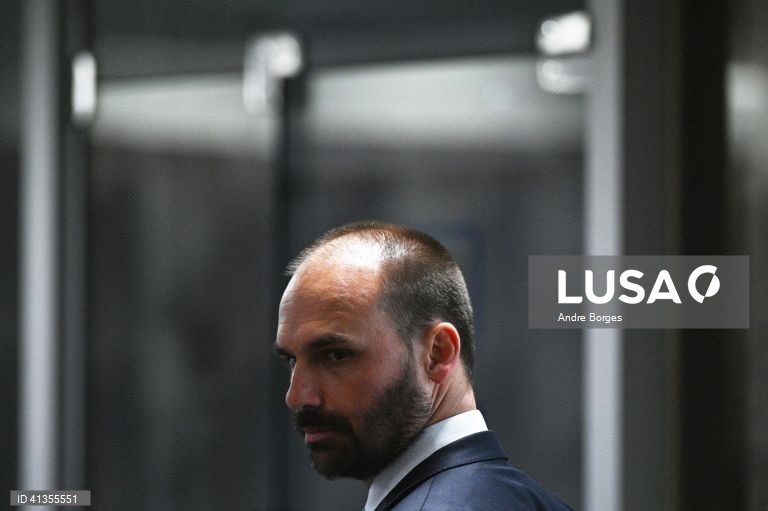 Supremo vai investigar filho de Bolsonaro por lobby nos EUA contra autoridades brasileiras