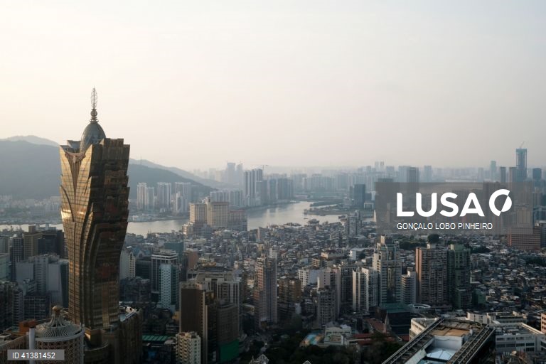 Maior jornal de Macau critica Governo pelo fim de conferências de imprensa sobre crime