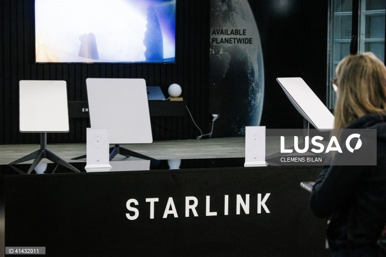 Guiné-Bissau concede licença para operador de internet por satélite Starlink