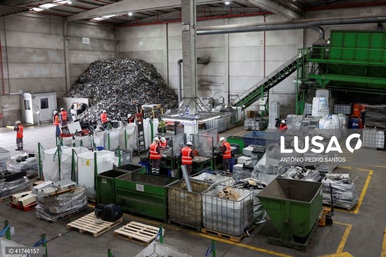 Quantidade de pilhas e baterias enviadas para reciclagem aumentou oito vezes este ano