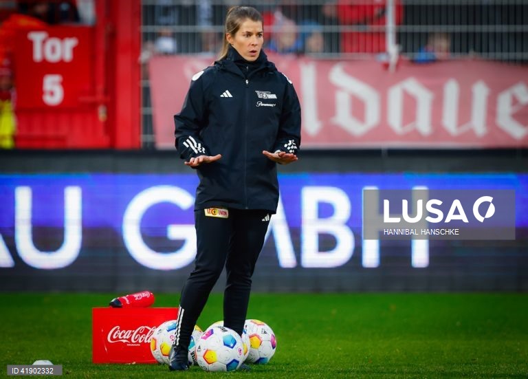 Marie-Louise Eta assume Union Berlim e é a primeira mulher a treinar no big five