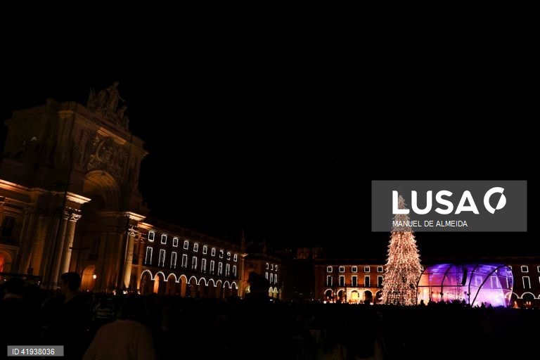 Secretário-geral da Câmara de Lisboa, Alberto Laplaine Guimarães, suspenso de funções