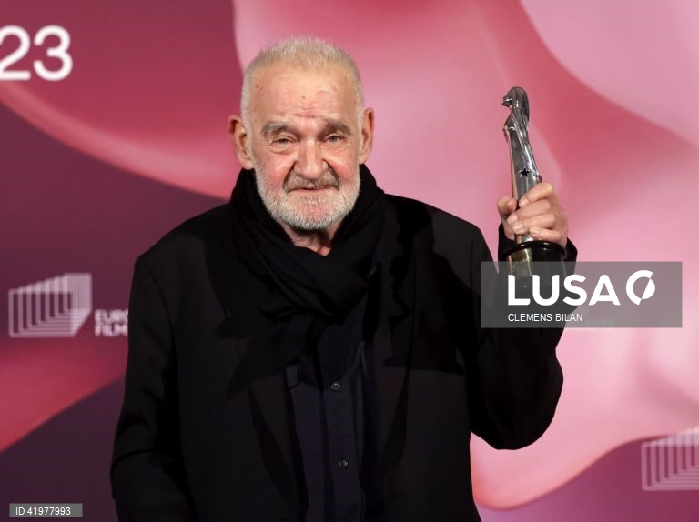 Realizador húngaro Béla Tarr morre aos 70 anos