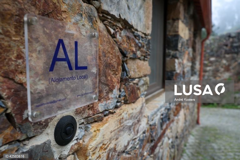 Governo aprova medidas sobre alojamento local após consultas obrigatórias
