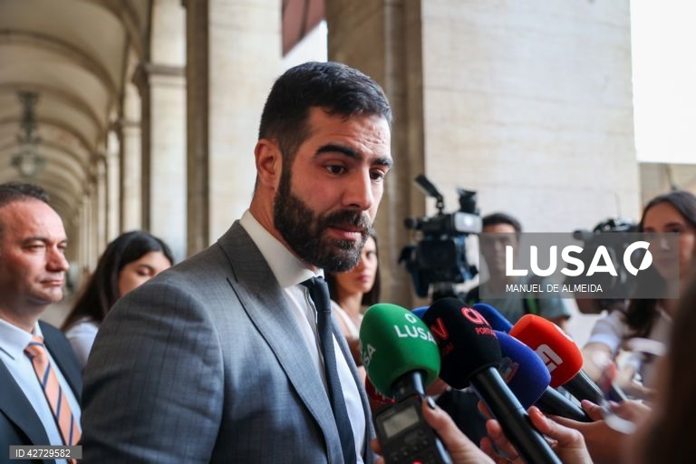 Sindicato dos Oficiais da PSP considera perturbador caso inédito de violência na esquadra do Rato