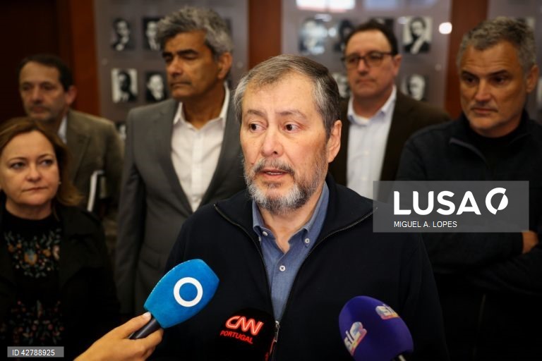 Ministro da Educação, Fernando Alexandre, inicia reuniões com organizações sindicais de professores