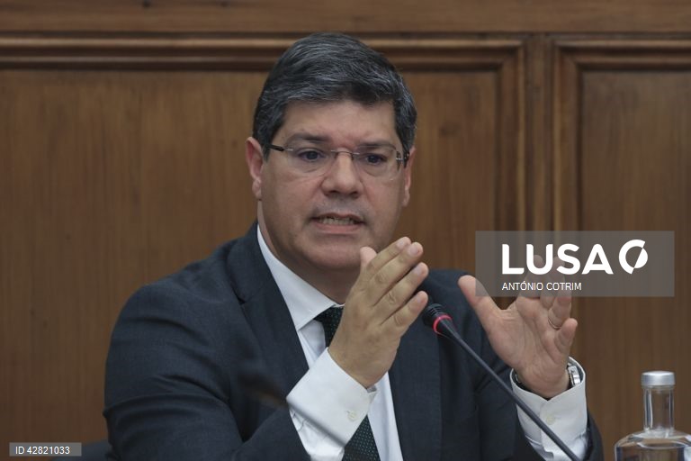 Eurico Brilhante Dias será o próximo líder da bancada parlamentar do PS