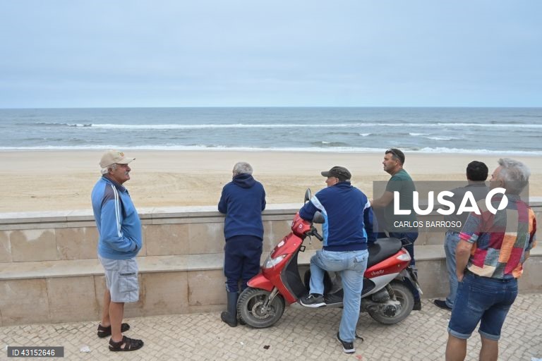 Levantada interdição a banhos na Praia da Vieira