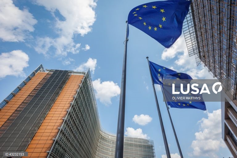 Comissão Europeia vai financiar projeto português de fabrico de baterias de lítio