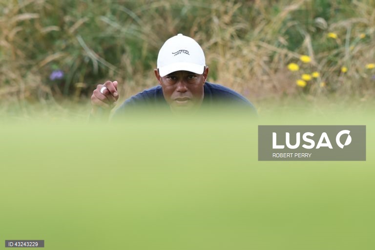 Tiger Woods afasta-se das competições após detenção na Florida