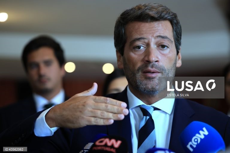 Ventura diz que tudo fará para evitar crise política mas não antecipa sentido de voto no OE