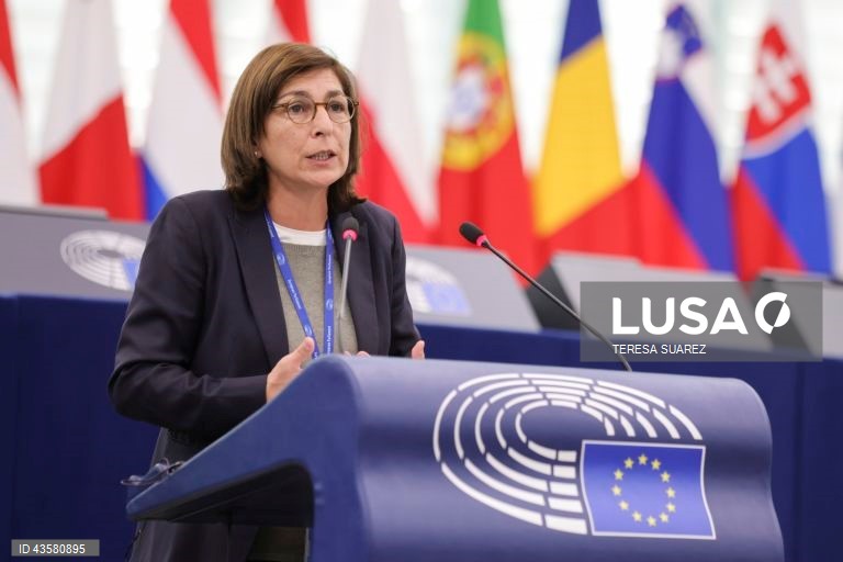 Ana Catarina Mendes estupefacta com mudança do PS e aproximar à agenda da direita na imigração