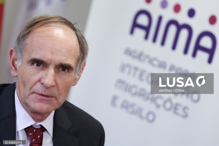 AIMA diz cumprir lei ao divulgar nomes de funcionários que decidem processos de imigrantes