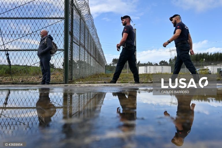 Governo quer abrir concurso para guardas prisionais “tão breve quanto possível”